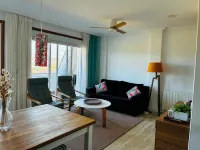 Beautiful 2 bedroom apartment in Barreiros. Impressive views. - Homestays