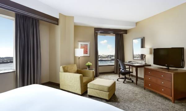 Saint John Harbourfront Hotel