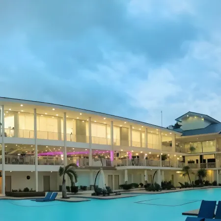 Club Samal Resort