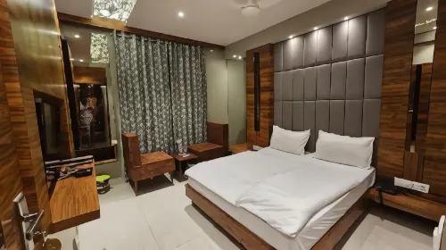Hotel Pushpa Inn