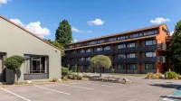 Campanile NATURE - Montpellier - Sud - parking