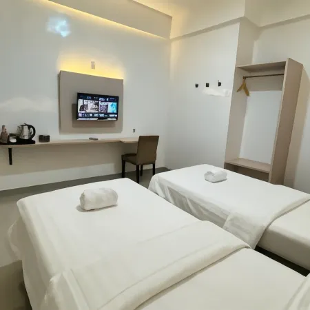 Duta Hotel