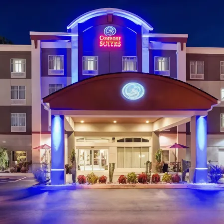Comfort Suites Williamsburg Historic Area