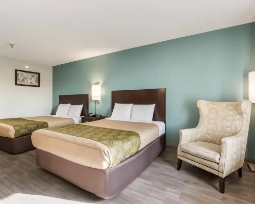 Econo Lodge Inn & Suites Brooks - Louisville South Hotels in Hillview