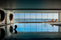 Cliff House Hotel - Pool