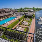 Riverside (Риверсайд) - 3 звезды