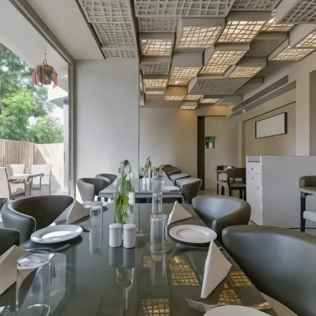 Dragonfly Hotel- the Art Hotel