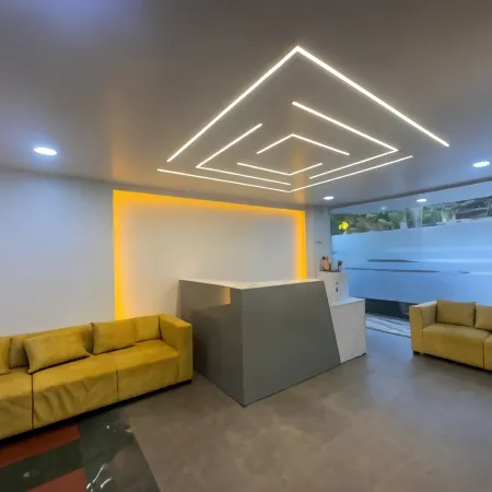 Yellow House Отели рядом с достопримечательностью «Стадион «Балевади»»