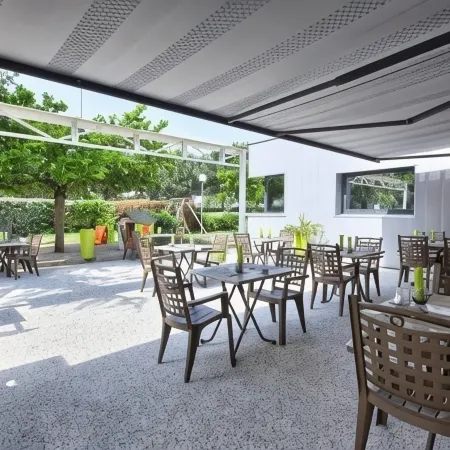 Logis Hotel Restaurant & Spa Au Comte d'Ornon