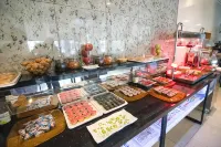 Hoteles Urbanos N Avenida de España - servizio colazione