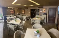 Hotel Casa Layun - breakfast