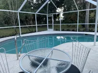 Coco NoKo cozy beach cottage + Swimming pool! Golf cart and pet friendly! - Pools