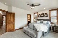NEW! Single family home w/ Rooftop Deck & Salt Water Hot Tub