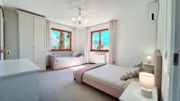 Hill Palace Villa, Private Pool, Sea View, Full Privacy, Easy Accessible by Car - Villas