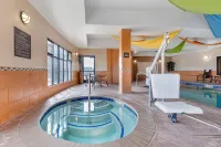 Comfort Inn & Suites Brighton Denver NE Medical Center - Parking