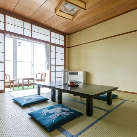 Tsuruga Tunnel Onsen Kitaguni Grand Hotel