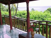 Puri Bunga Beach Cottages