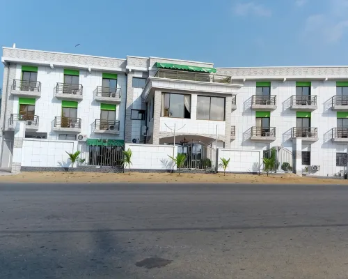 Hotel Samaki Plage Hotels in Kribi