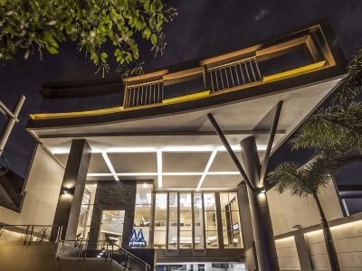 M Premiere Hotel
