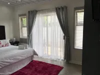 Royal Bafokeng Guest House - 3 Sao