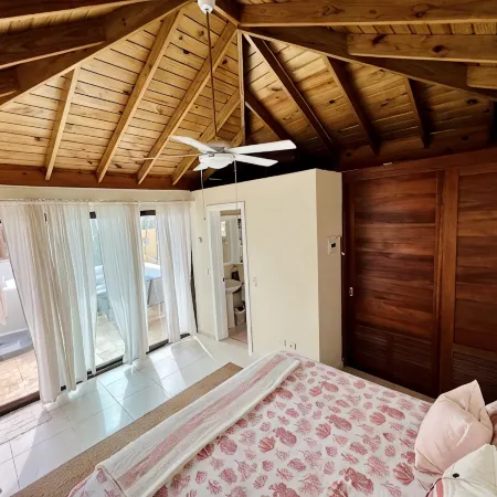 Beach Villa • Steps to Bavaro Beach • Ocean-View Rooftop • 2Br/2BA • Los Corales