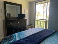 Wild Pines - Bonita Bay - 1 Br with a Million Dollar View & Private Beach Club - Homestays