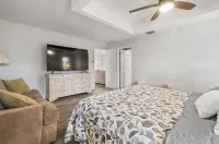 Cocohome on Water. Close to all best beaches. - 2-Star