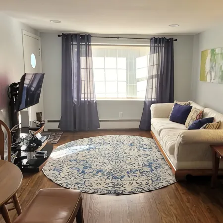 3-bedroom vacation home 6 minutes from Brown University Hotels in Pawtucket