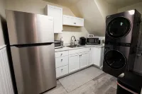 Totally Remodeled Cozy Apartment.  2.5 miles to Delaware Turf! - 3-Star