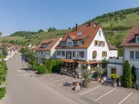 Hotel-Restaurant Haus Nicklass - parking