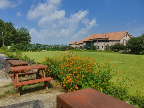 Iksan Sky Forest Pension - parking