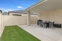 Discover Dunsborough Living - 4-Star