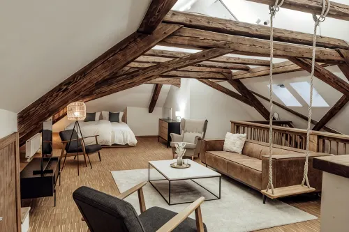Großes Design Apartmentinnenstadtgruppe&familie