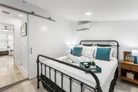 Close to parks, beaches and downtown Naples - บังกะโล
