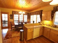 Mountain walk-in level condo! - Gym