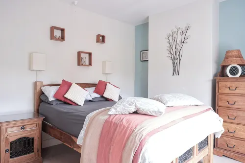 Charming cottage by a stream with trails from the doorstep in the peak district - 3-Star