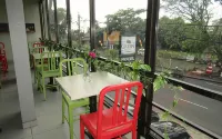 Green Costel