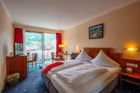 Moselstern Hotel Brixiade &Triton