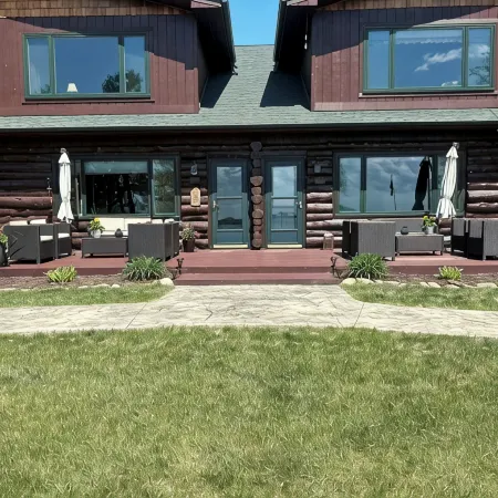 Cozy  Condo on Whitefish chain