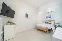 Room 15: Skyline Sips and Santurce Charm - Spa
