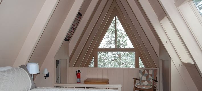 Serene Solitude mountain cabin in Allenspark Hotels in Boulder County