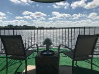 The Lakeside Getaway - newly renovated condo on Lake Conroe - balcony