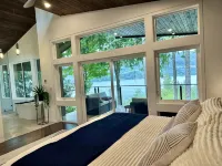 Brand new! Modern Lake Whatcom View home - Wifi