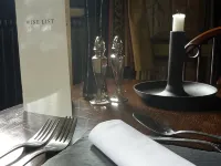 The Leather Bottle - Wi-Fi