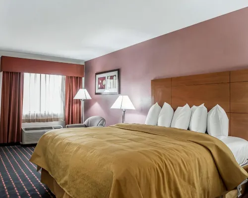 Quality Inn Marianna South - Pet friendly