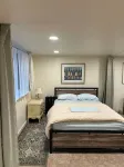 Entire Basement Apartment - 2067 Park Road, NW DC. - บังกะโล