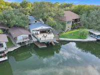Quiet Cove Close to Open Water with new Hot Tub - 4 estrellas
