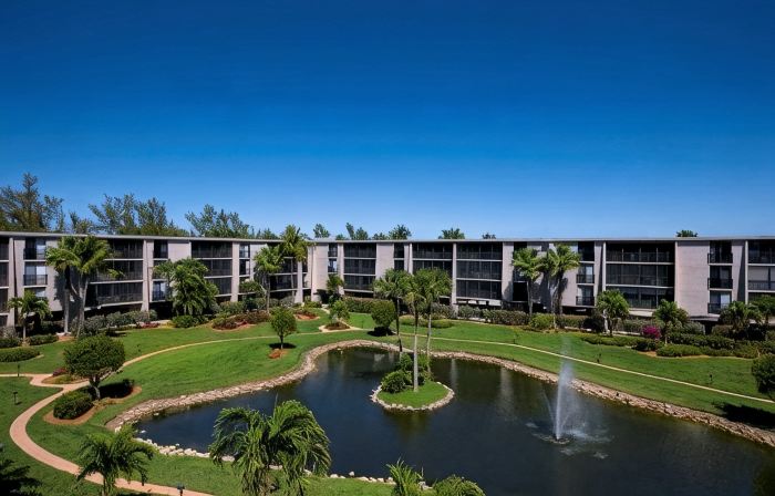 Sundial Beach Resort & Spa