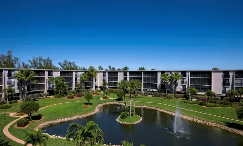 Sundial Beach Resort & Spa