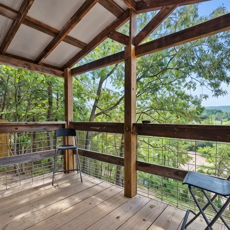 Lucky's Canoe & Kayak Cabin #1 - Caddo River Access!